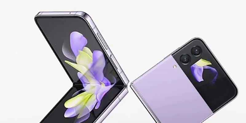 Smartphone màn hình gập